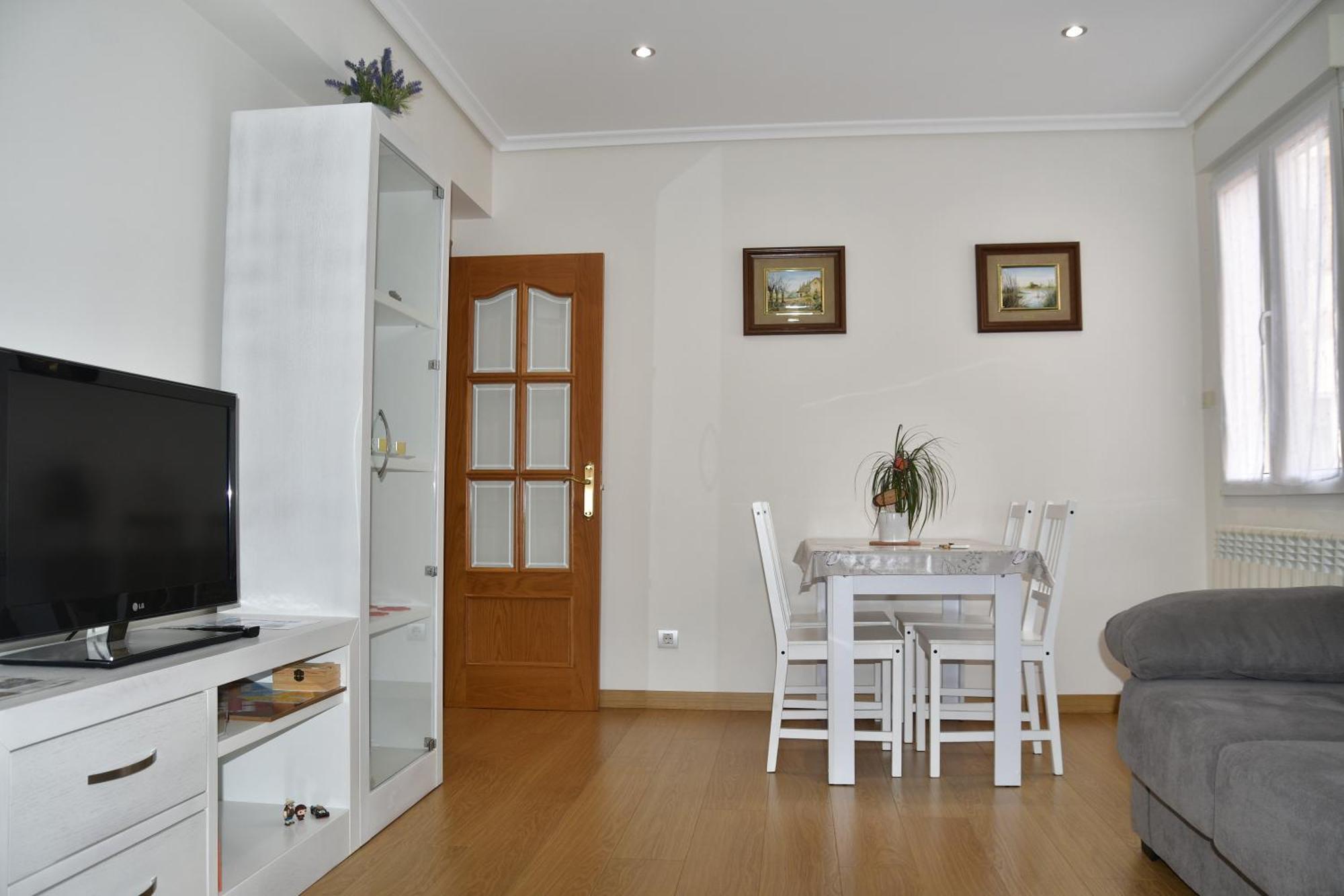 Piso Centro Santander - Parking Gratuito Appartement Buitenkant foto