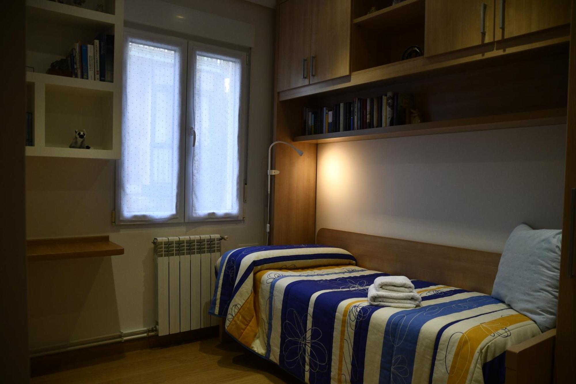 Piso Centro Santander - Parking Gratuito Appartement Buitenkant foto